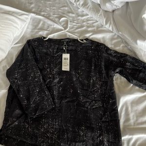 Eileen Fisher Silk Charcoal white/gray Top. Ballet Neckline Box Style